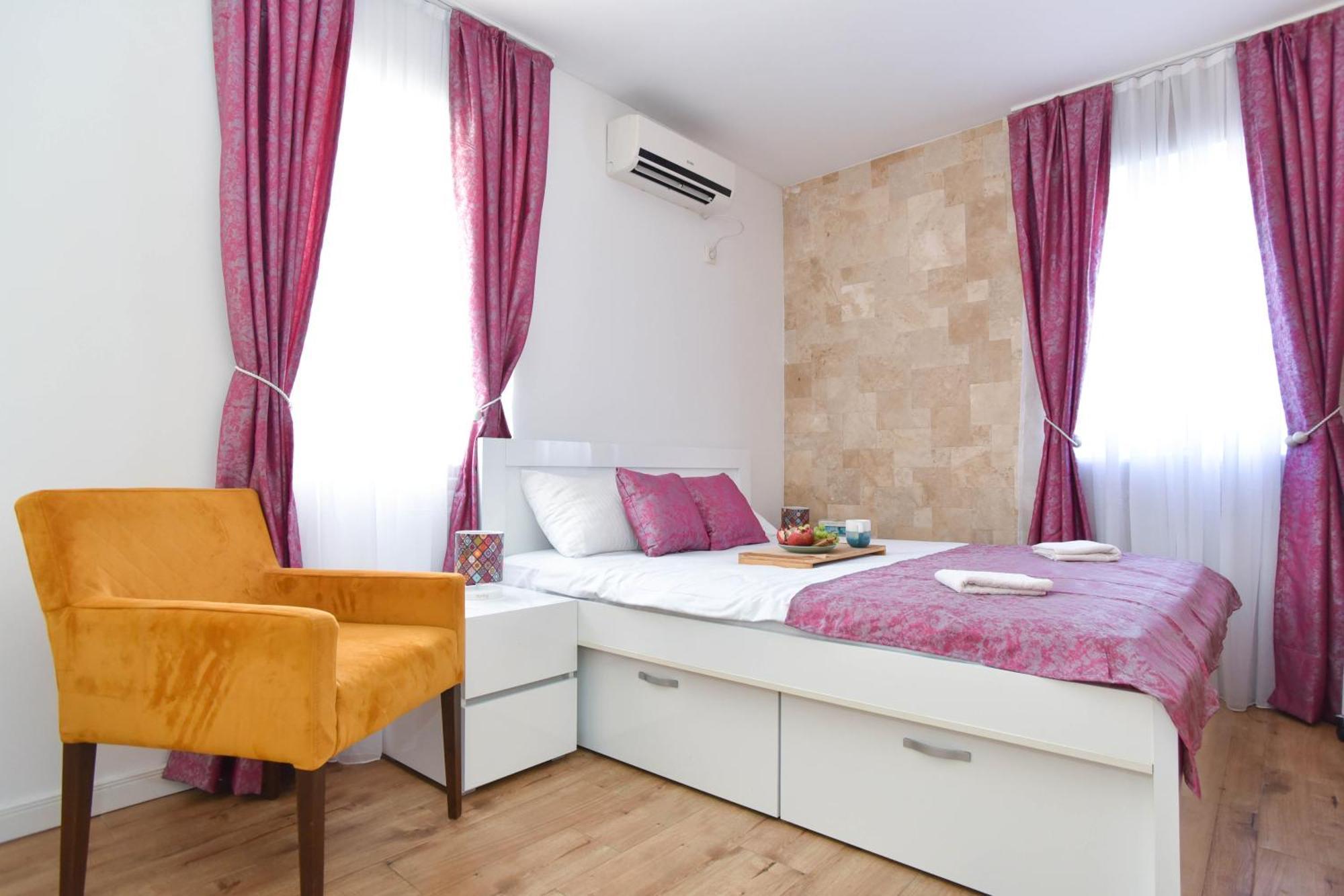Royal Garden & Gastronomy Appartement